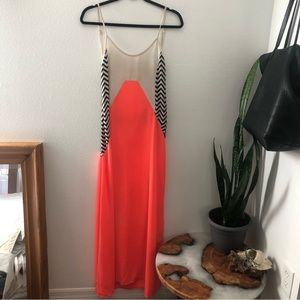 Bright coral pink black white zig zag geometric maxi dress - size 6 US/10 AU